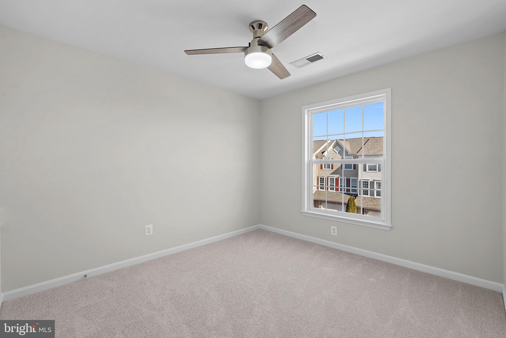 25125 Sweet Myrtle Square