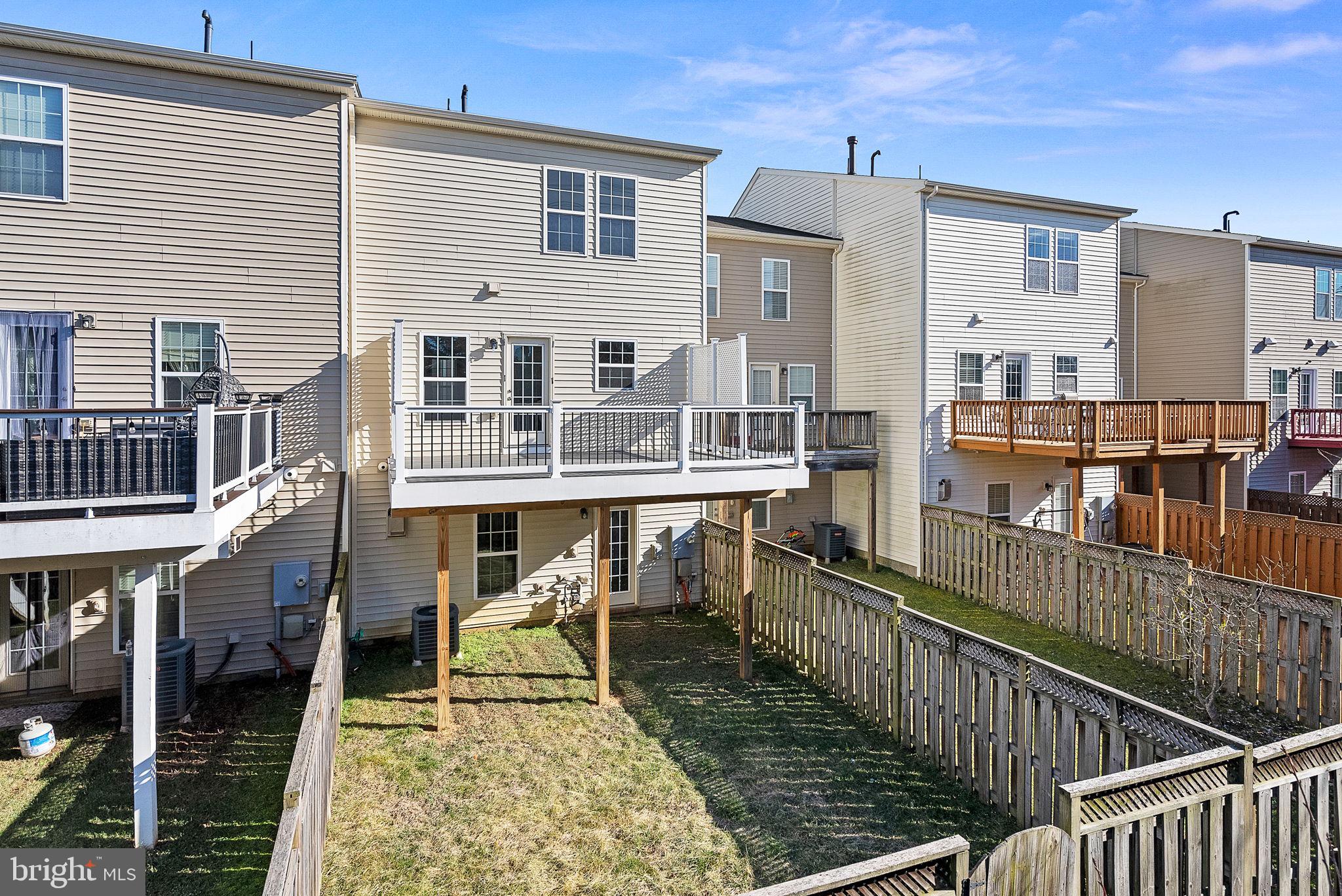 25125 Sweet Myrtle Square