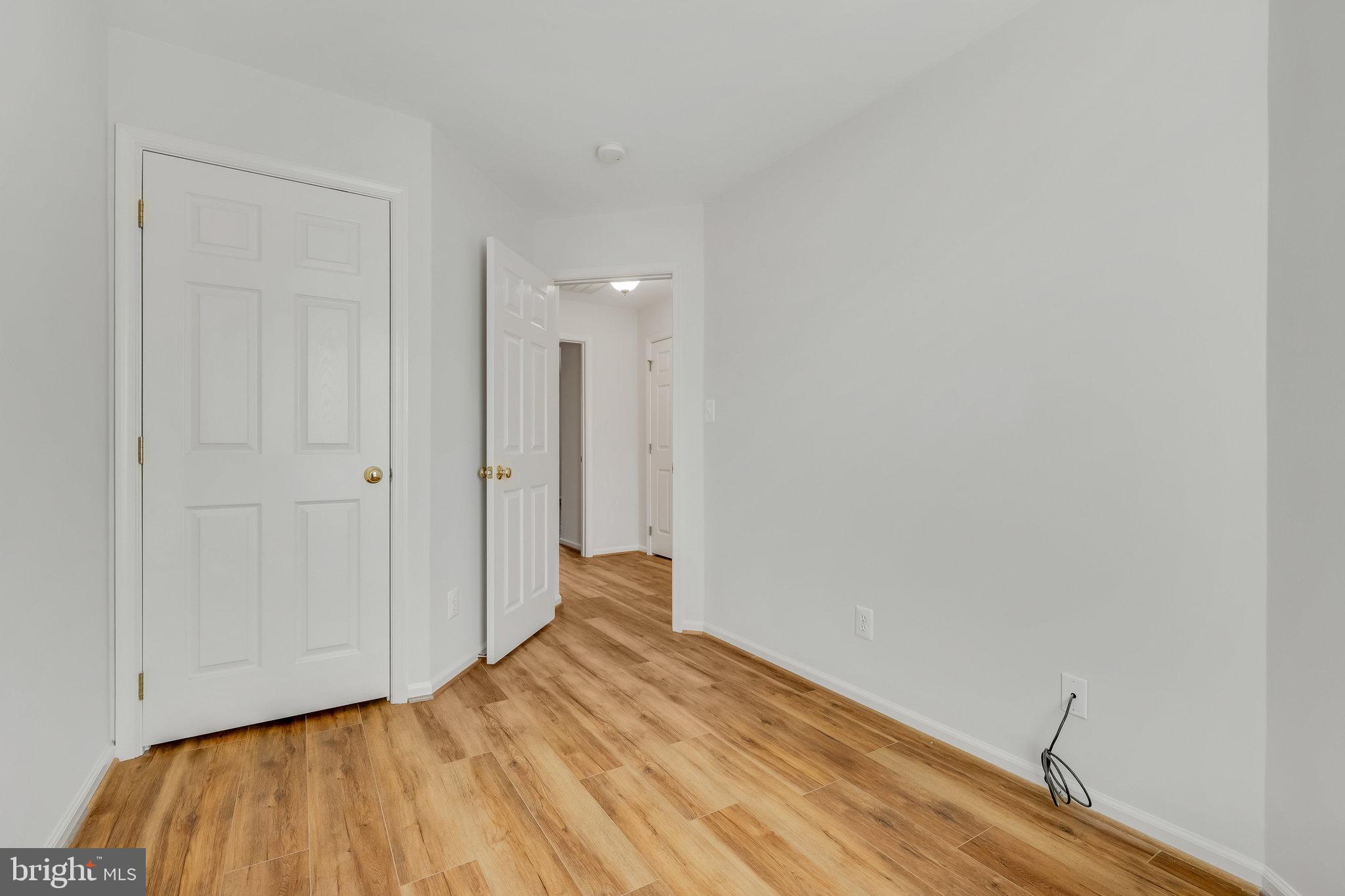 43079 Autumnwood Square