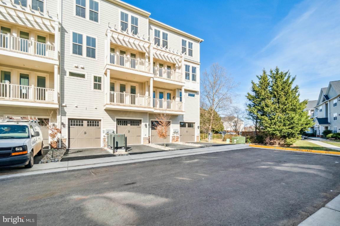 757 Mount Airy Terrace NE