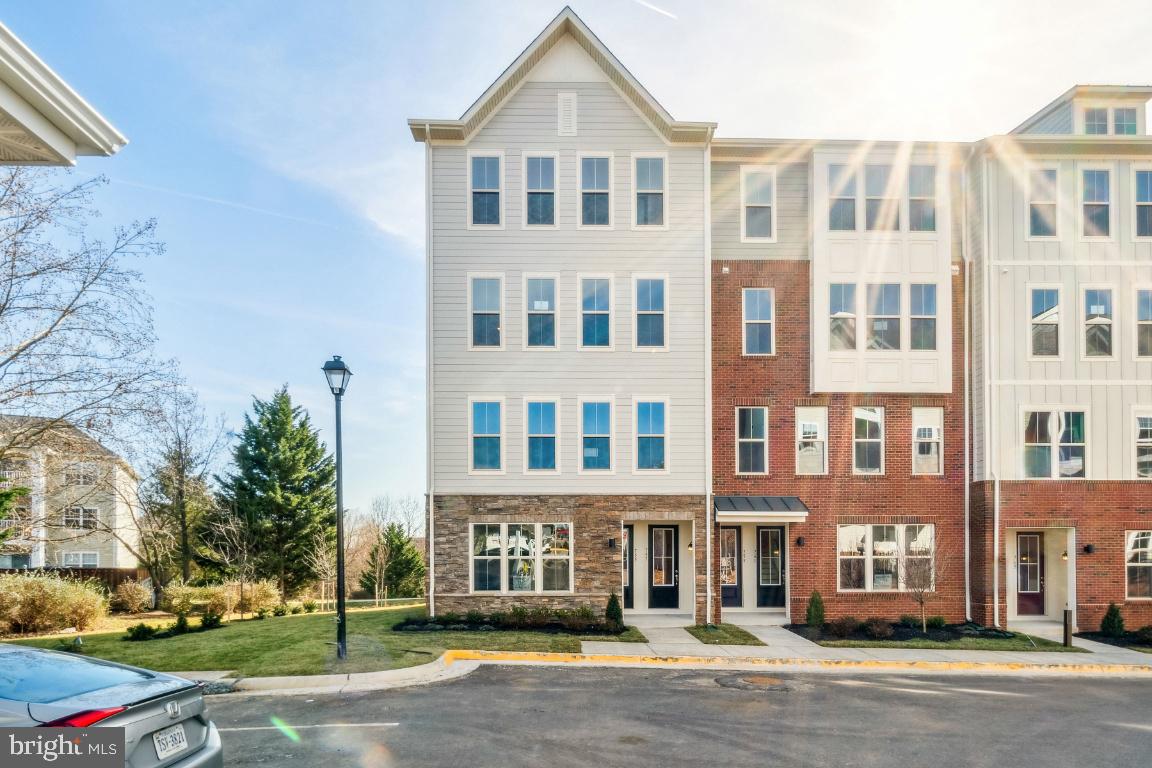 757 Mount Airy Terrace NE