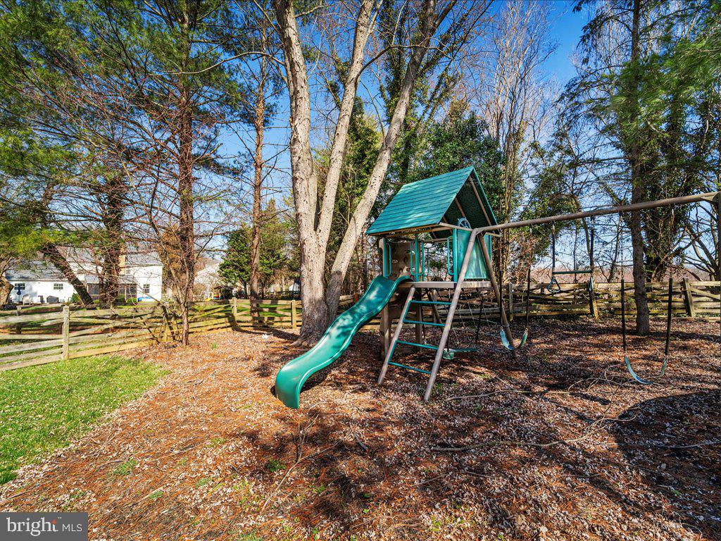 124 Hamilton Rd