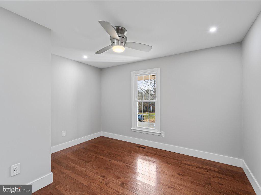 124 Hamilton Rd
