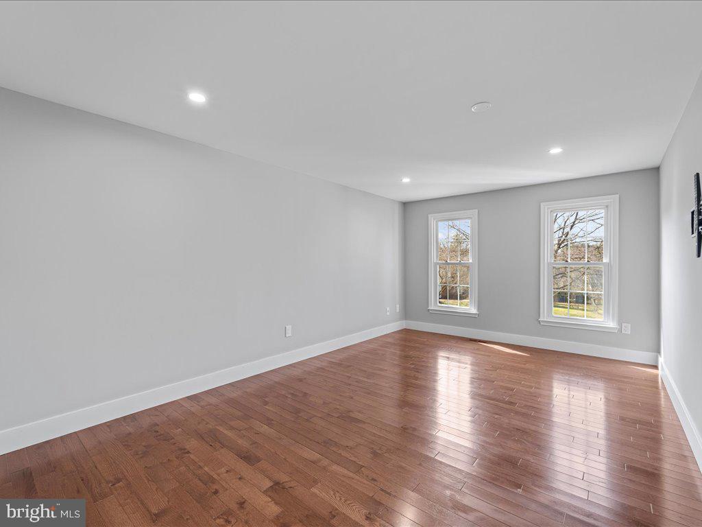 124 Hamilton Rd