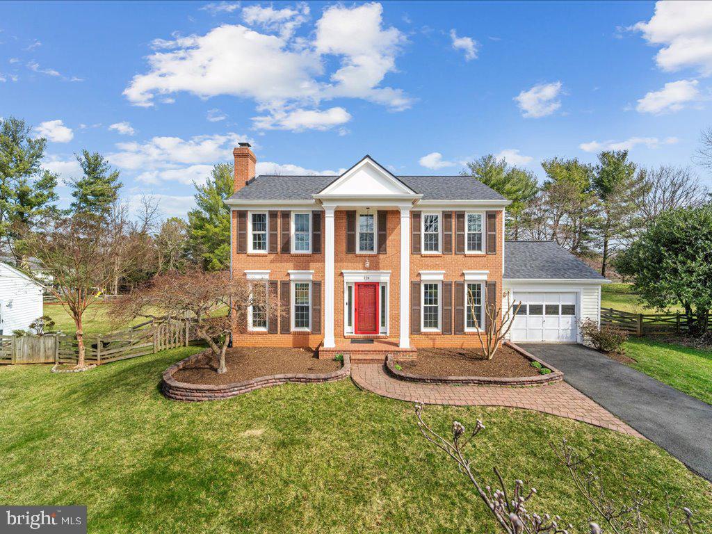 124 Hamilton Rd