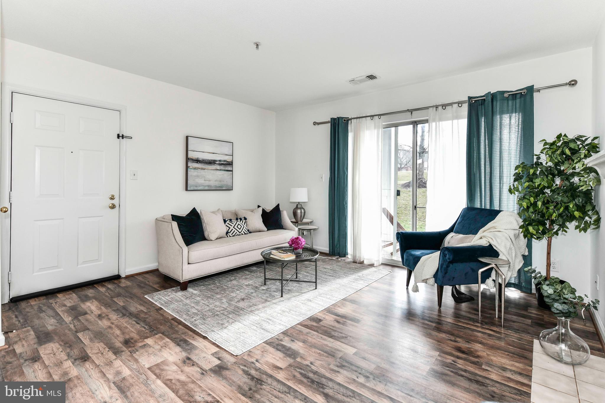 20313 Beechwood Terrace Unit: 103