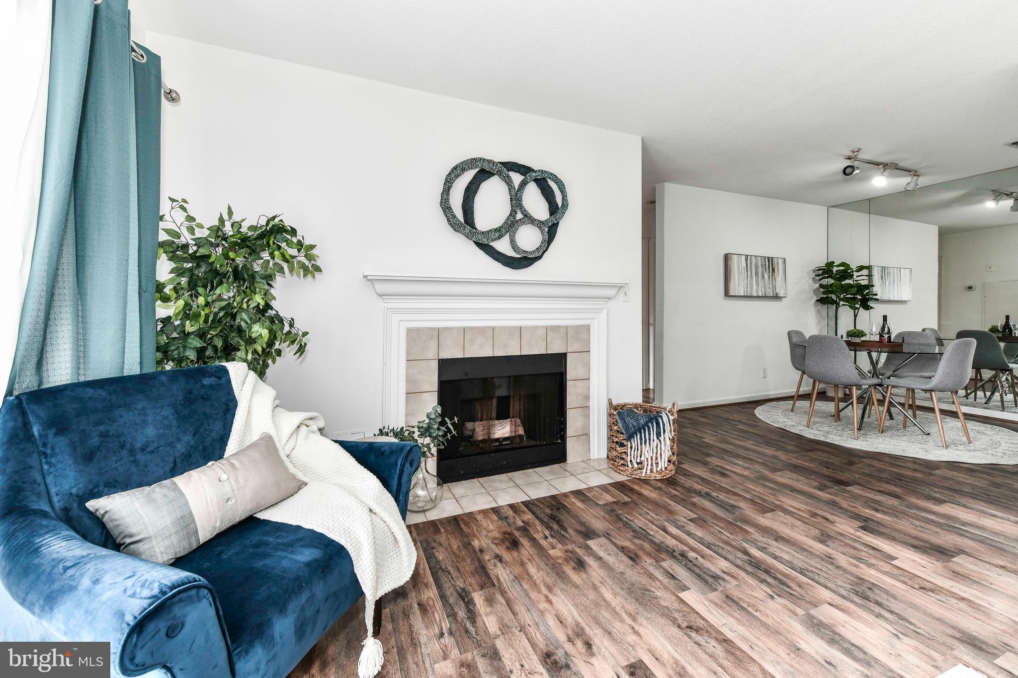 20313 Beechwood Terrace Unit: 103