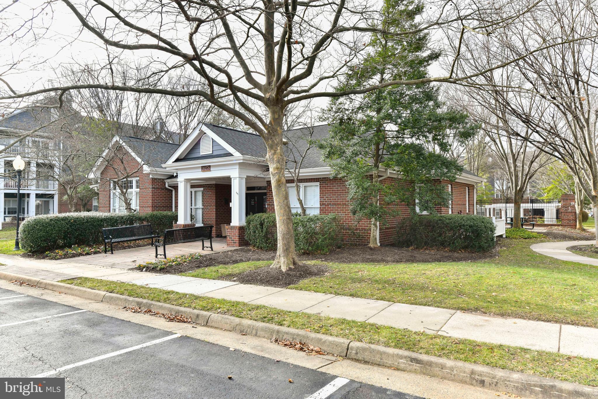 20313 Beechwood Terrace Unit: 103