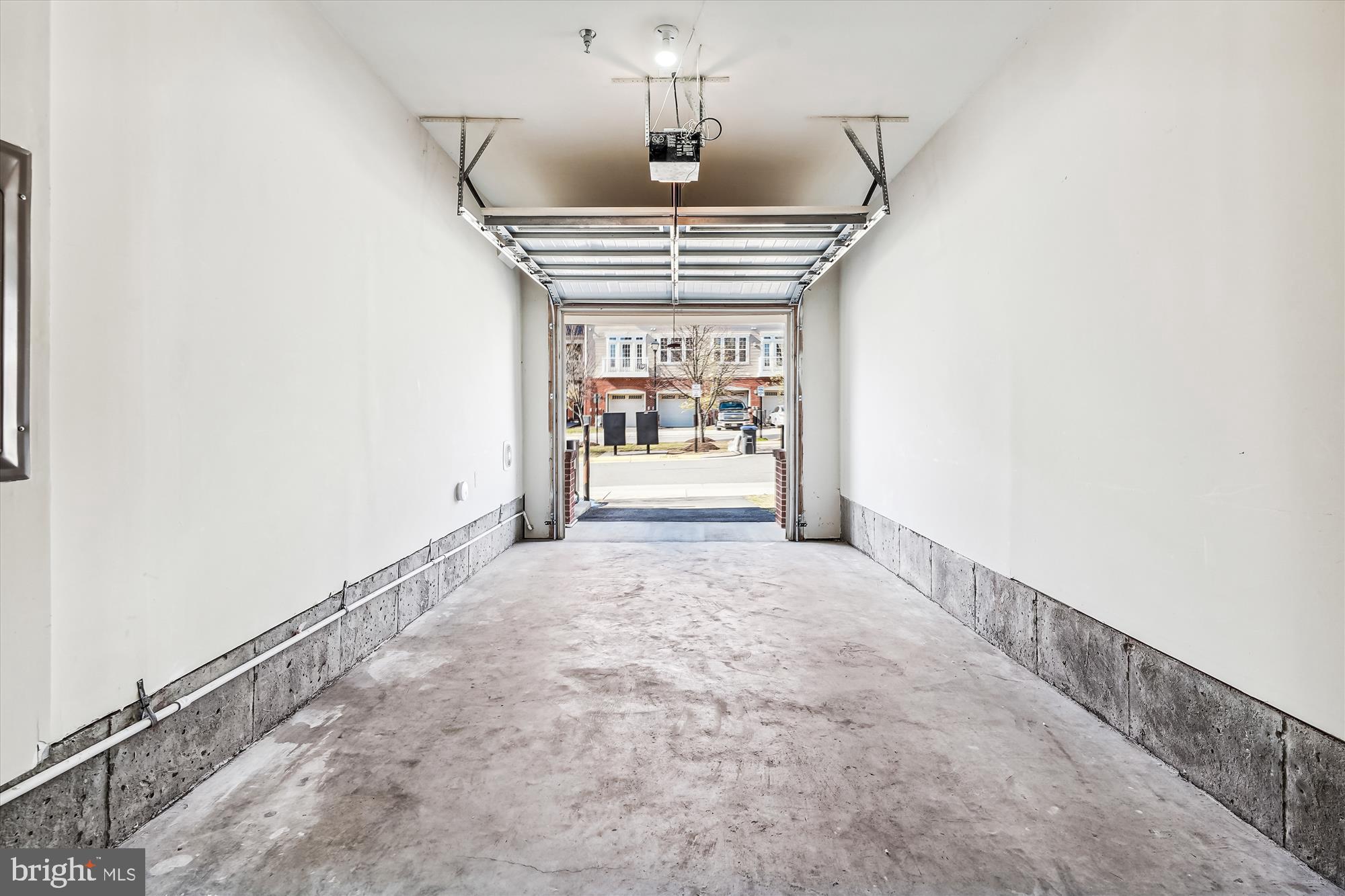 21176 Belmont View