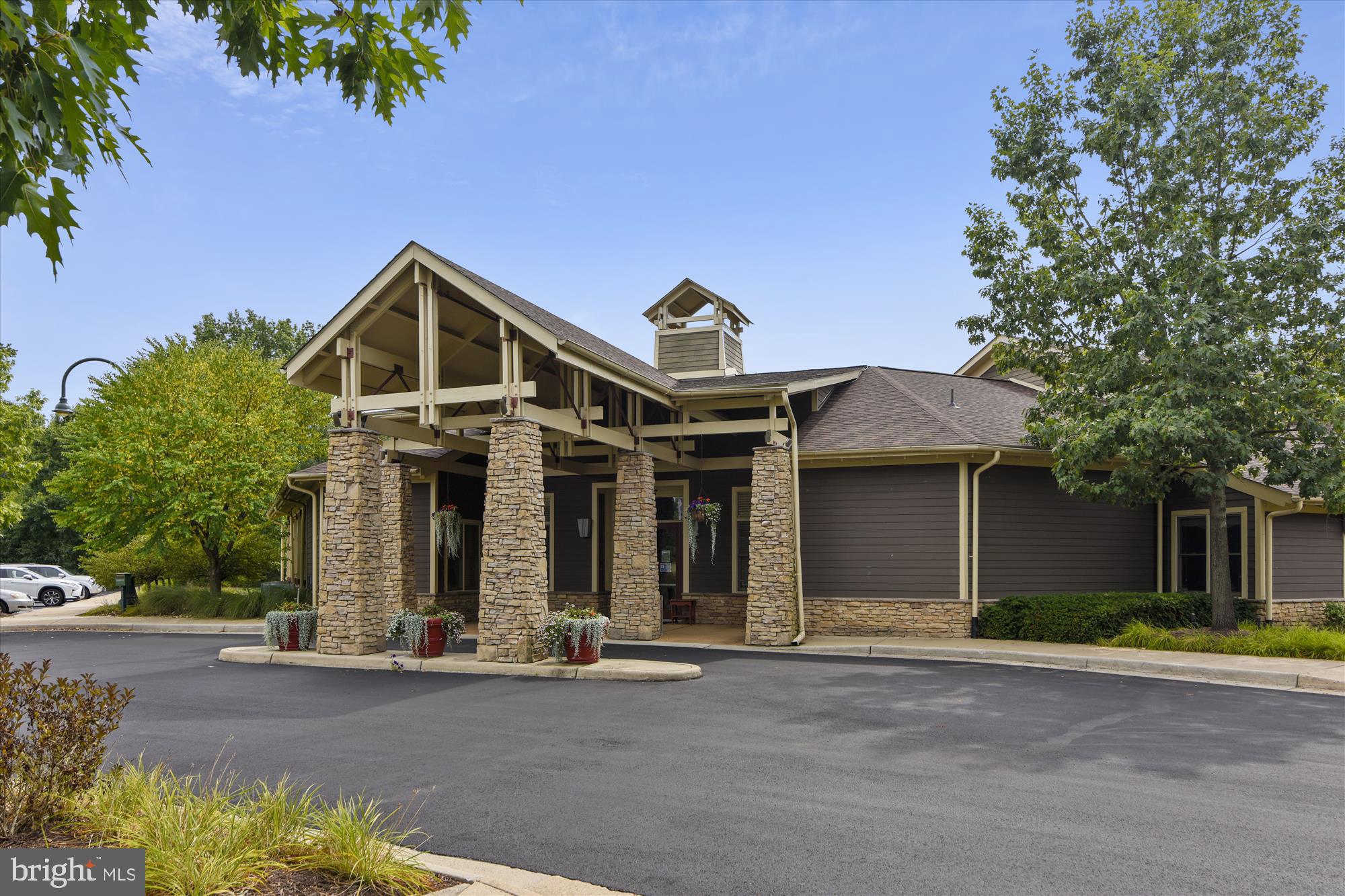 21176 Belmont View