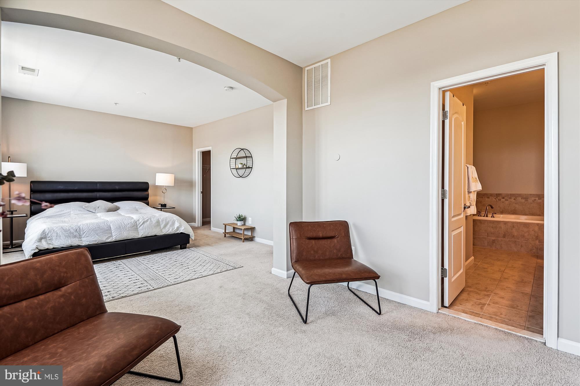 21176 Belmont View