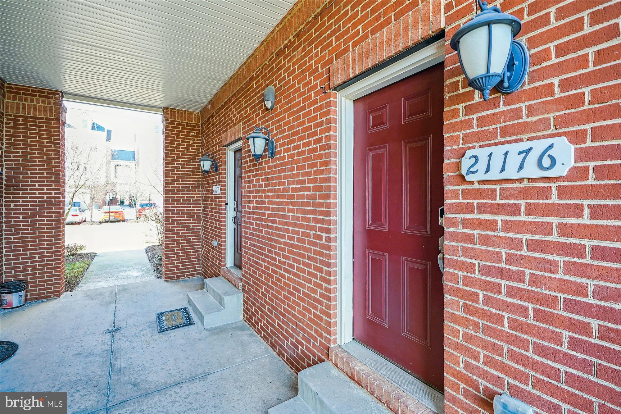 21176 Belmont View