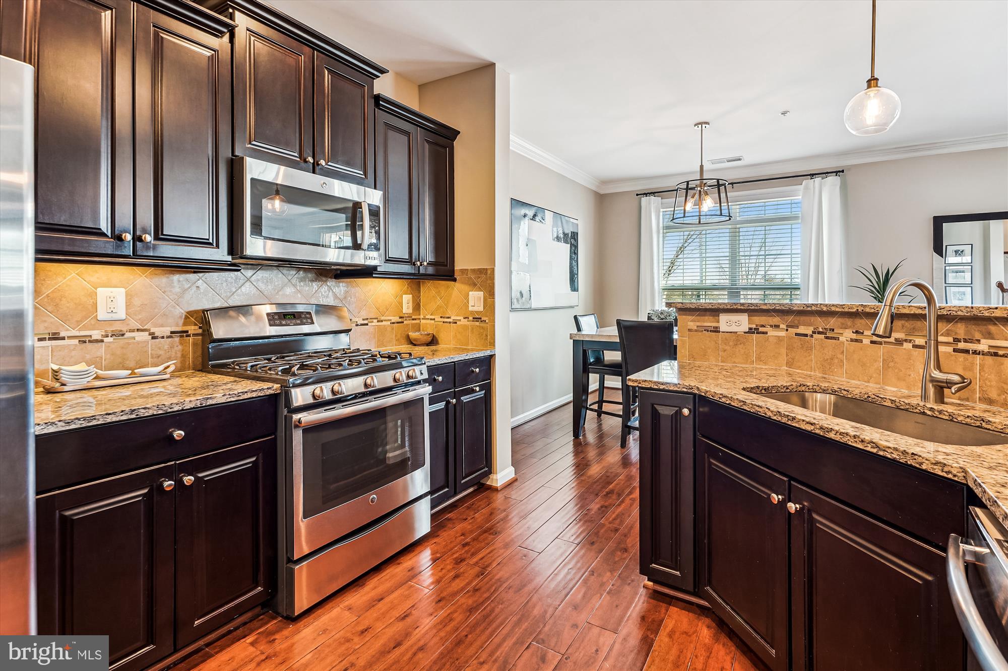 21176 Belmont View