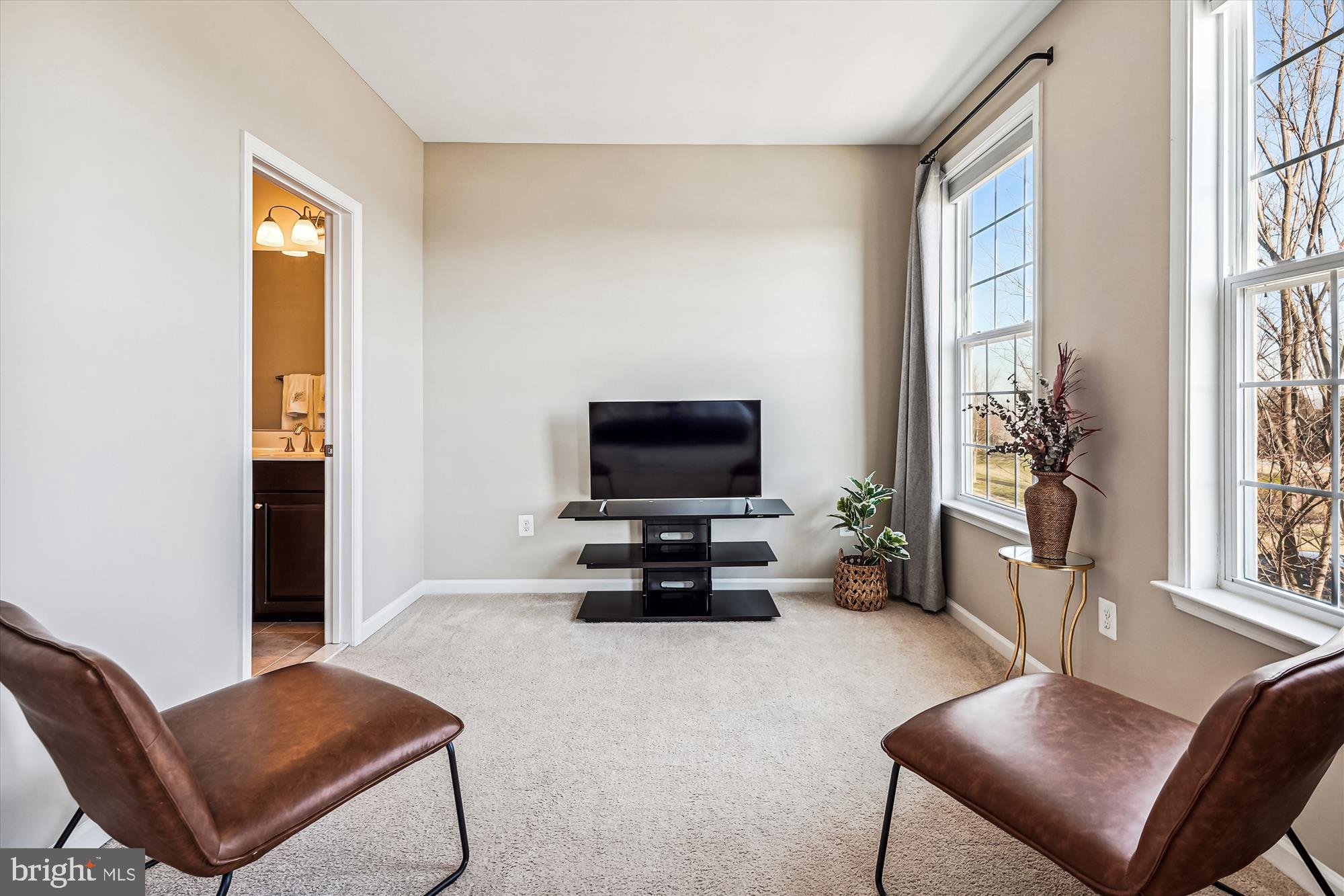 21176 Belmont View
