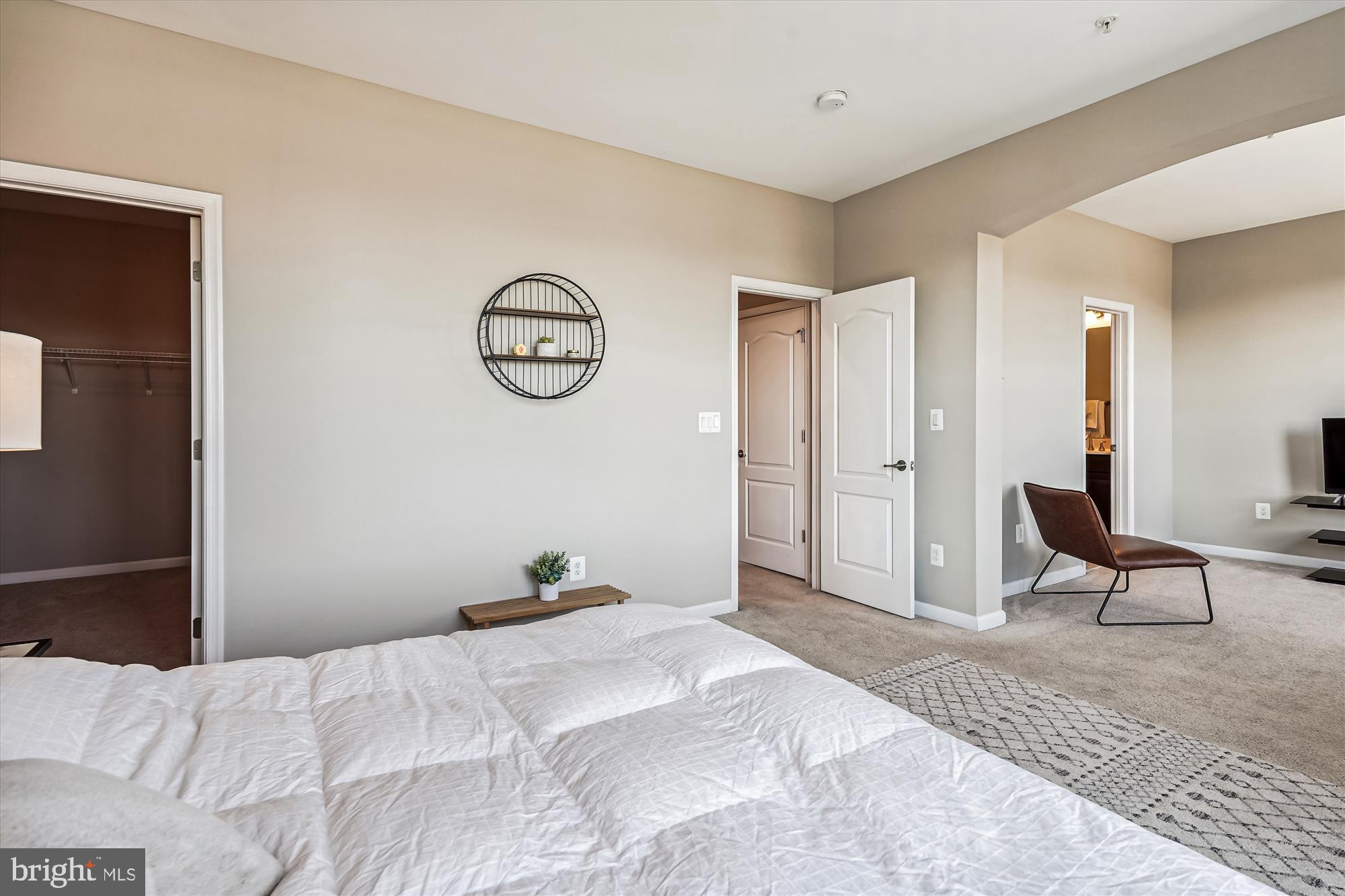 21176 Belmont View