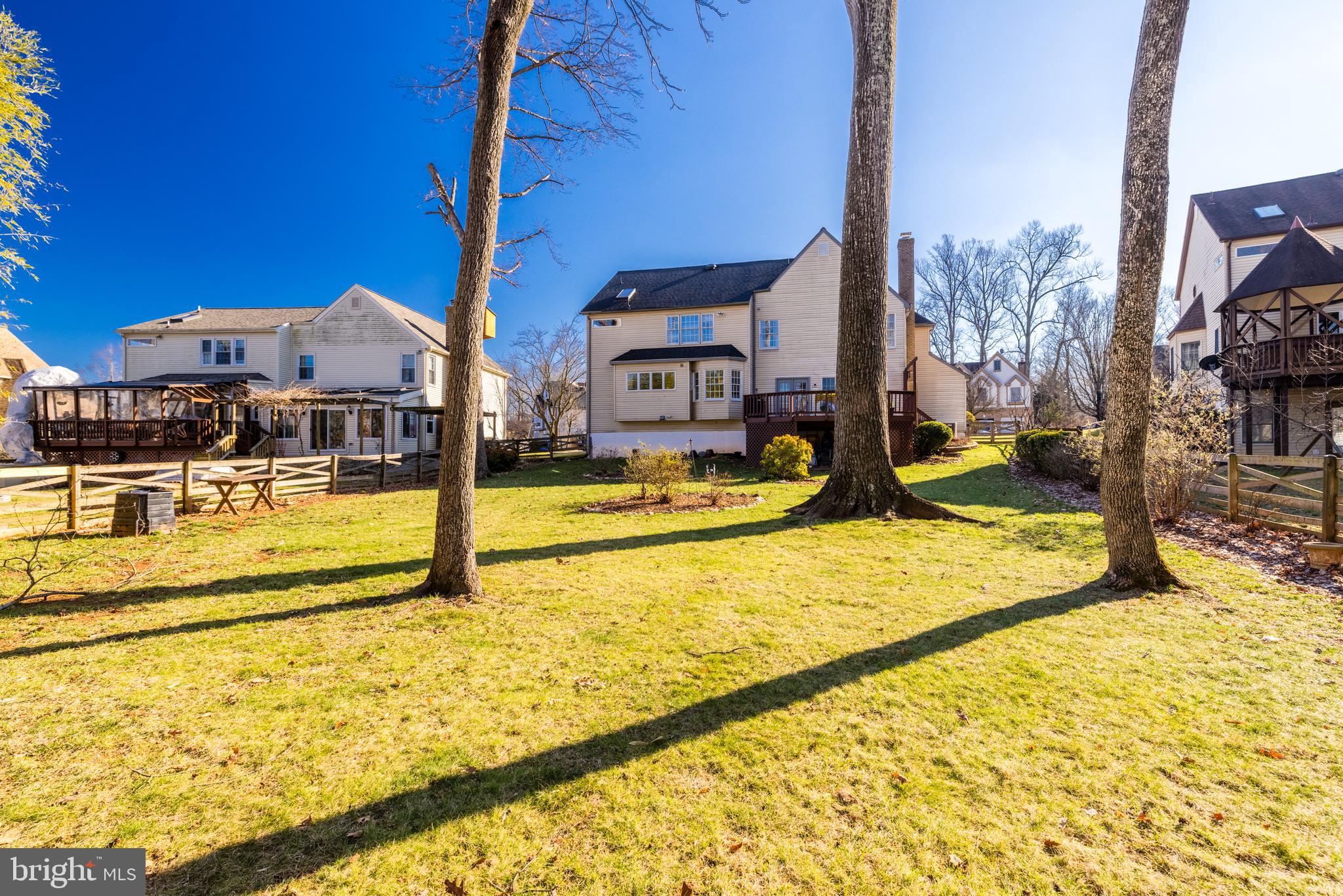 44 Rutherford Cir