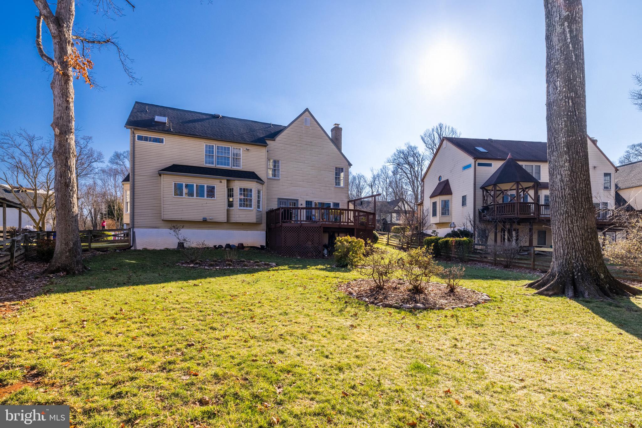 44 Rutherford Cir