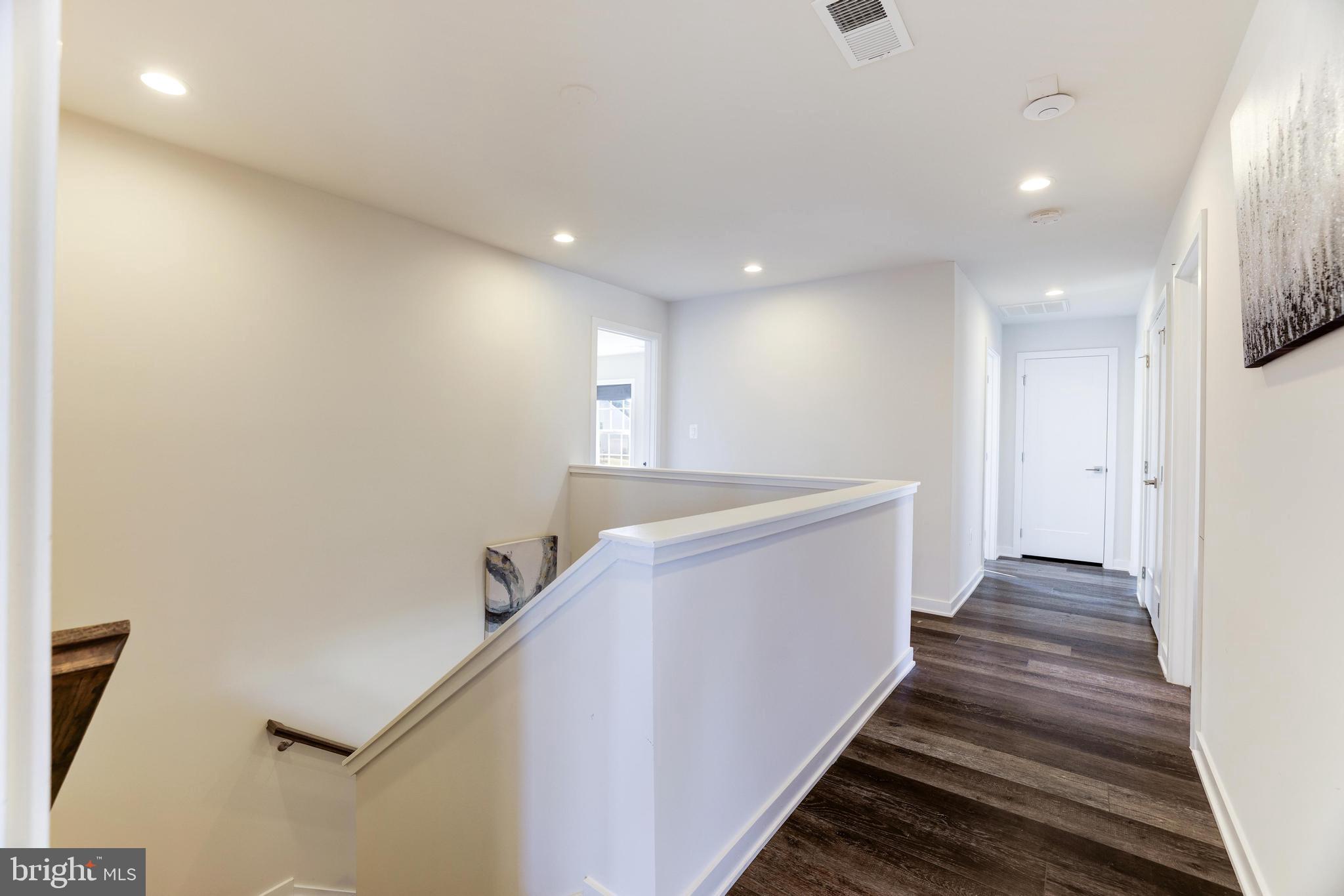41493 Goldenwave Ln