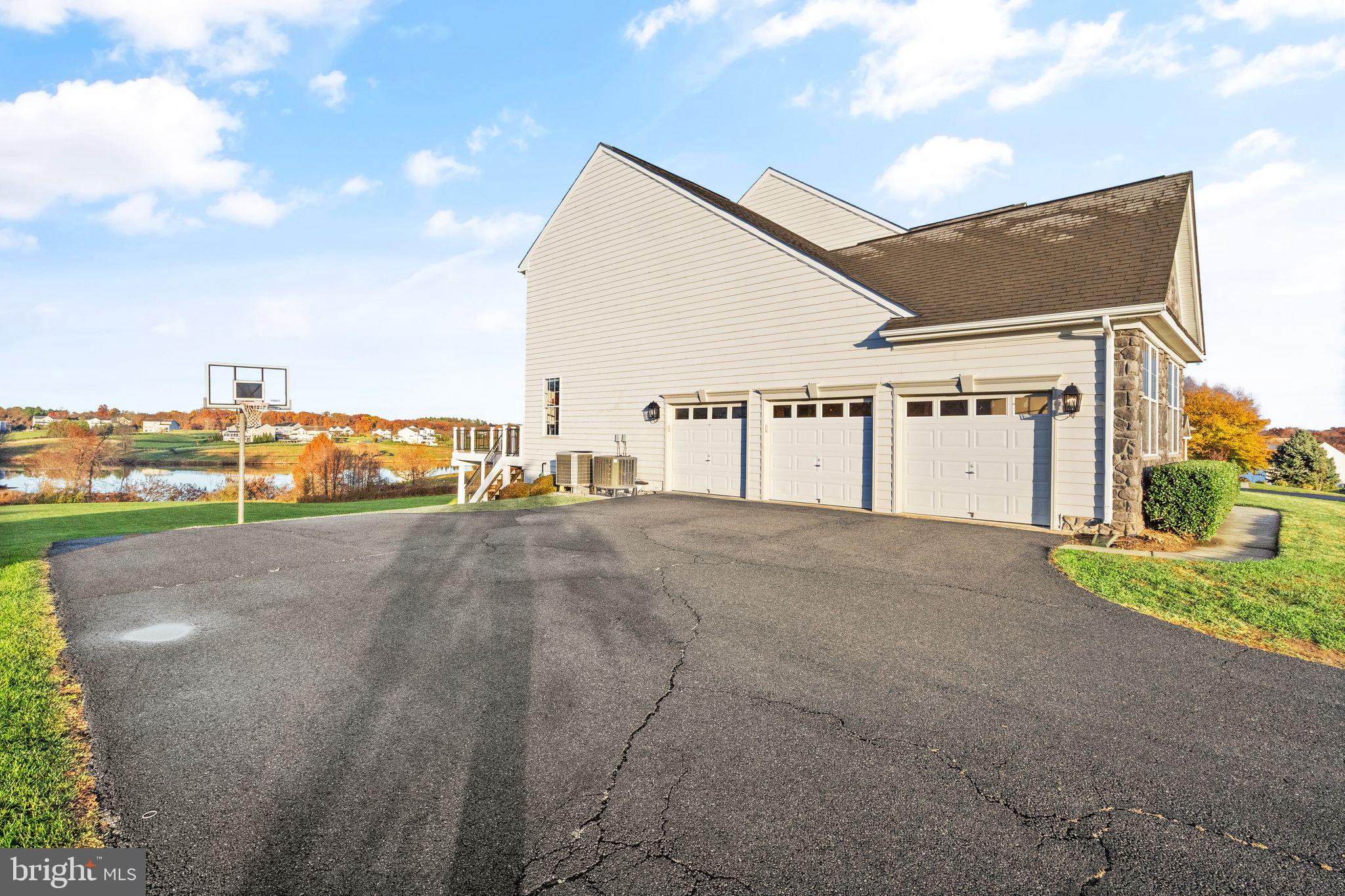 36624 Woodmar Farm Dr