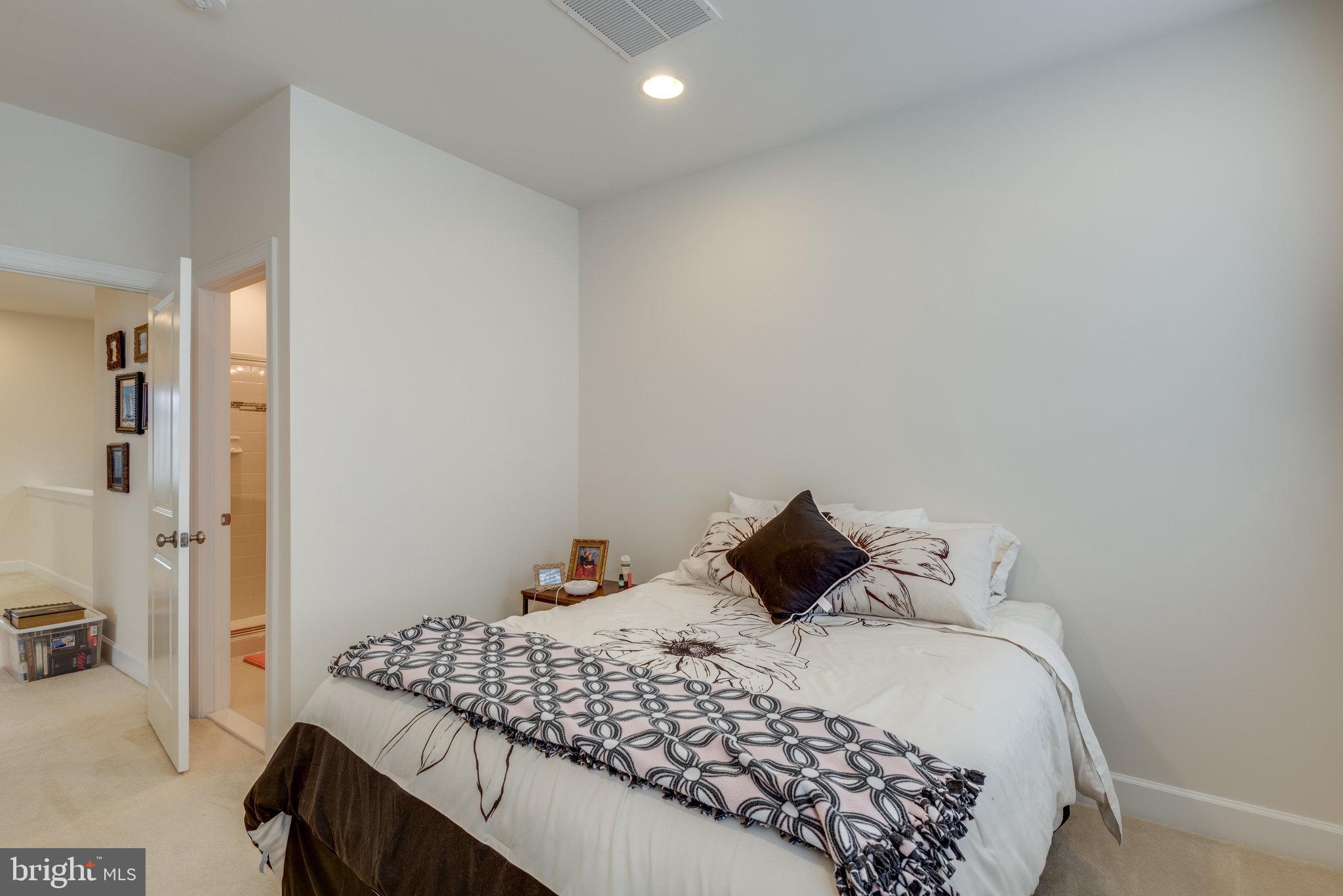 20463 Codman Dr