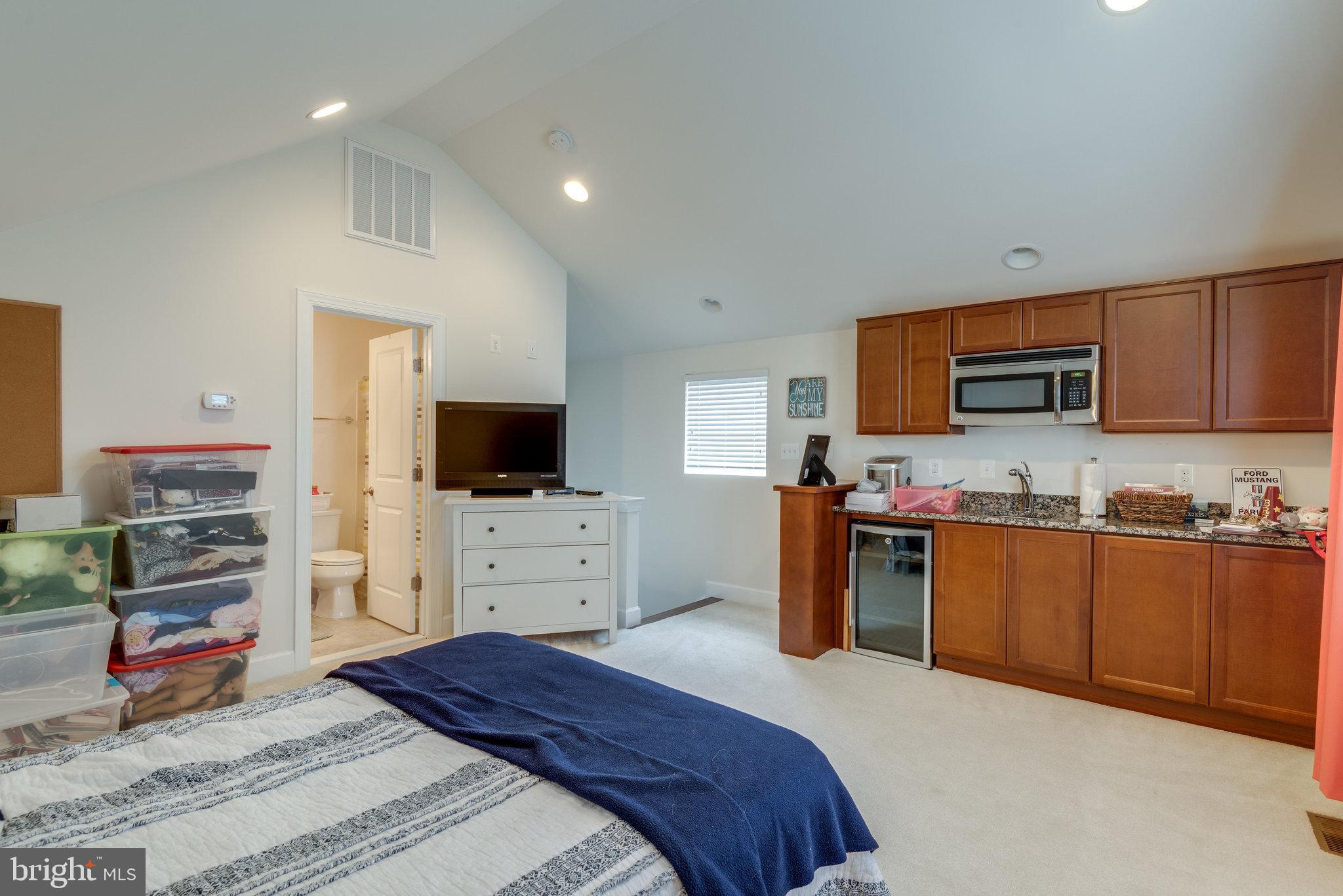 20463 Codman Dr