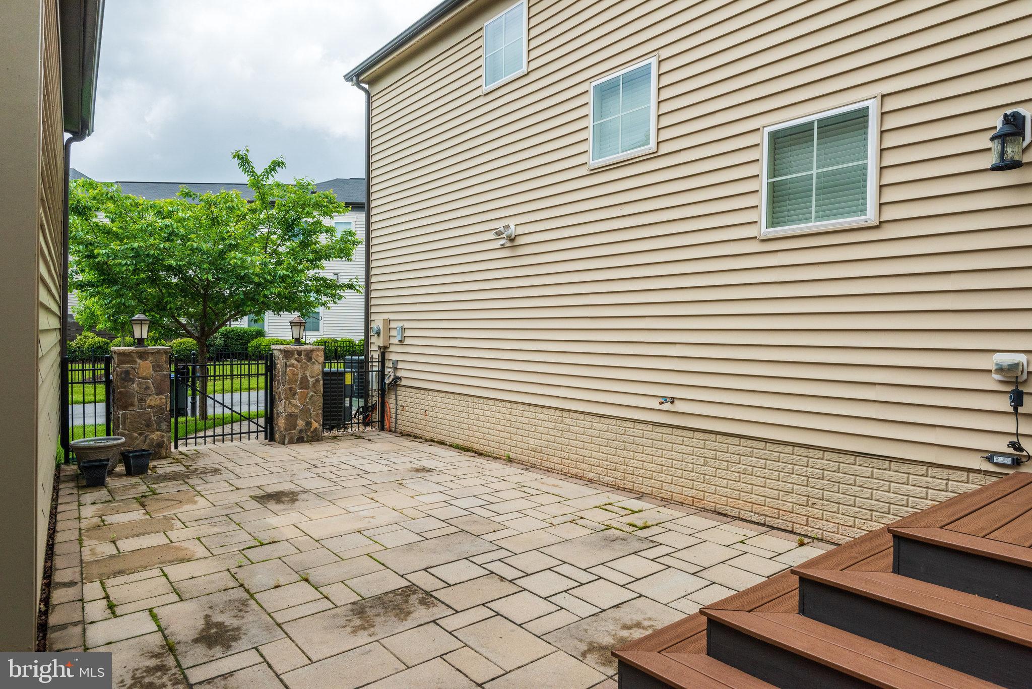 20463 Codman Dr