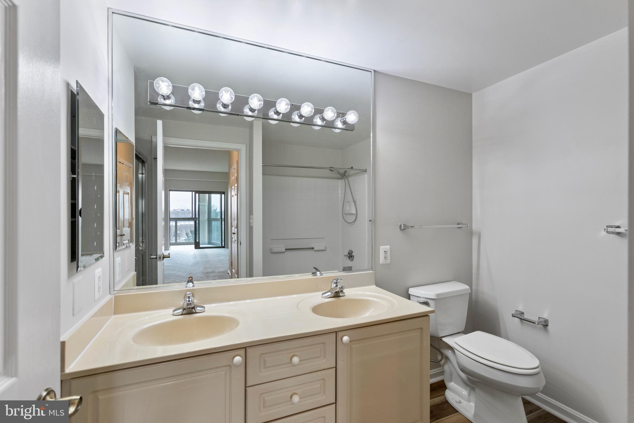 19375 Cypress Ridge Ter #210