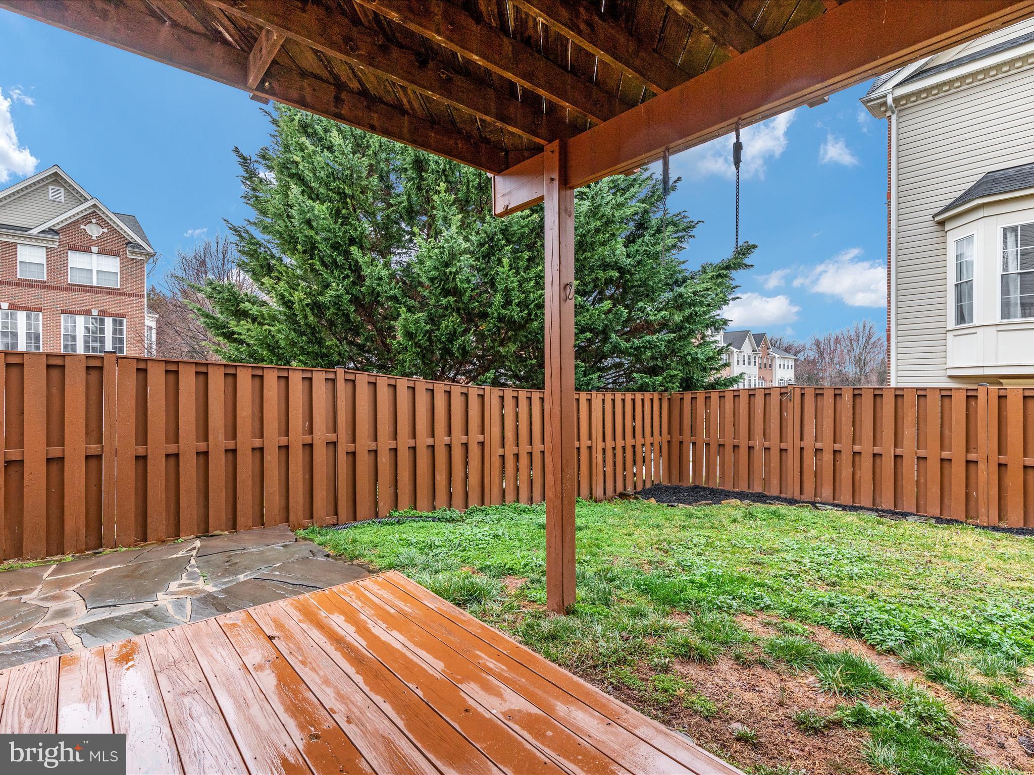 1225 Cambria Ter NE