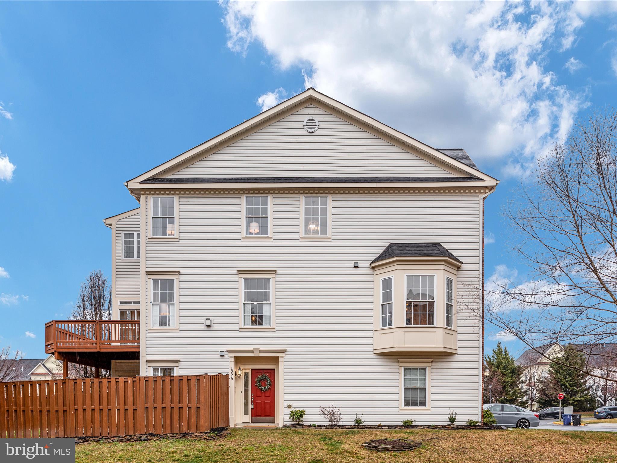 1225 Cambria Ter NE