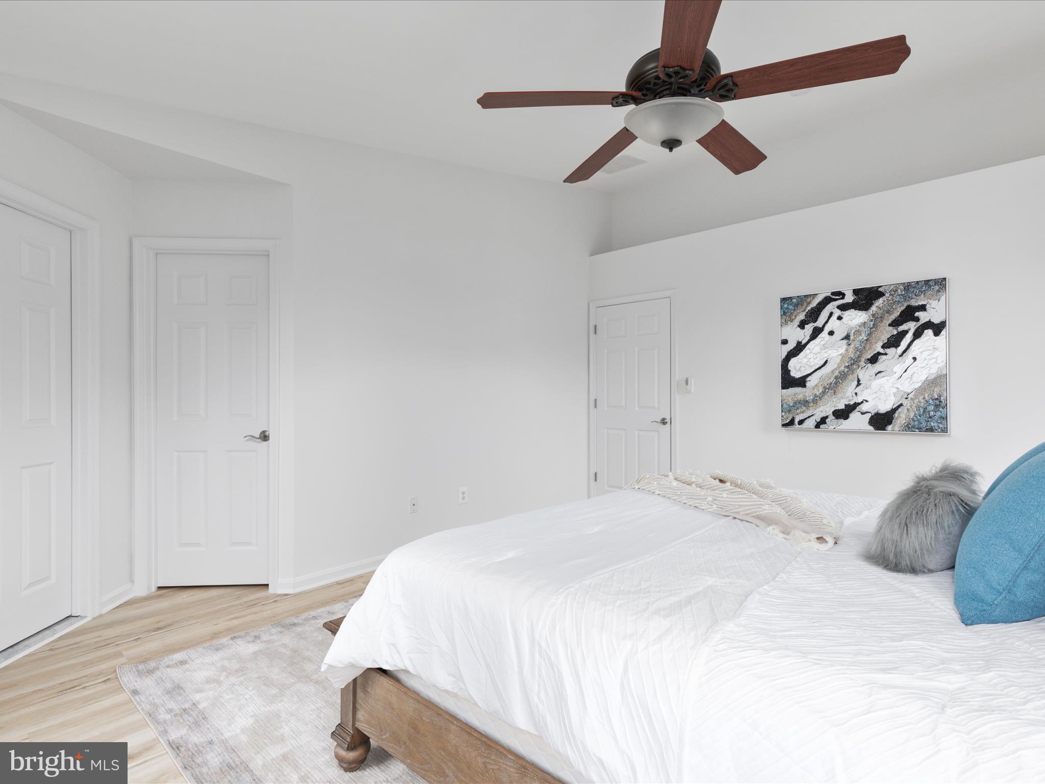 1225 Cambria Ter NE
