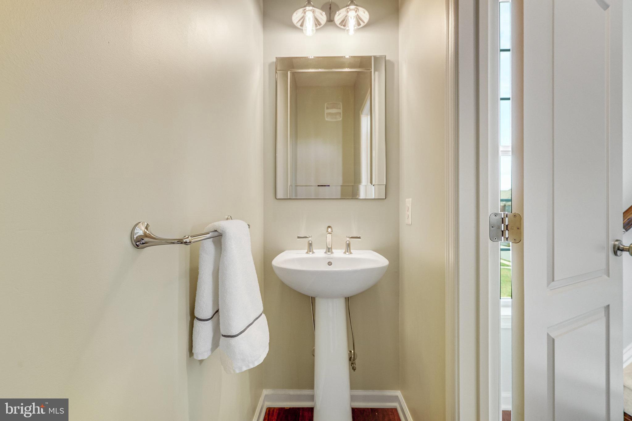 23476 Bluemont Chapel Ter