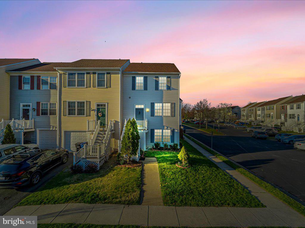 564 Radford Ter NE