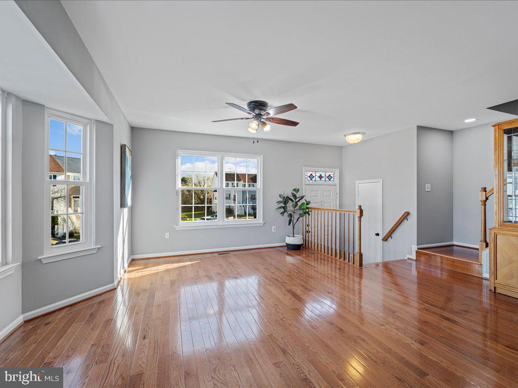 564 Radford Ter NE
