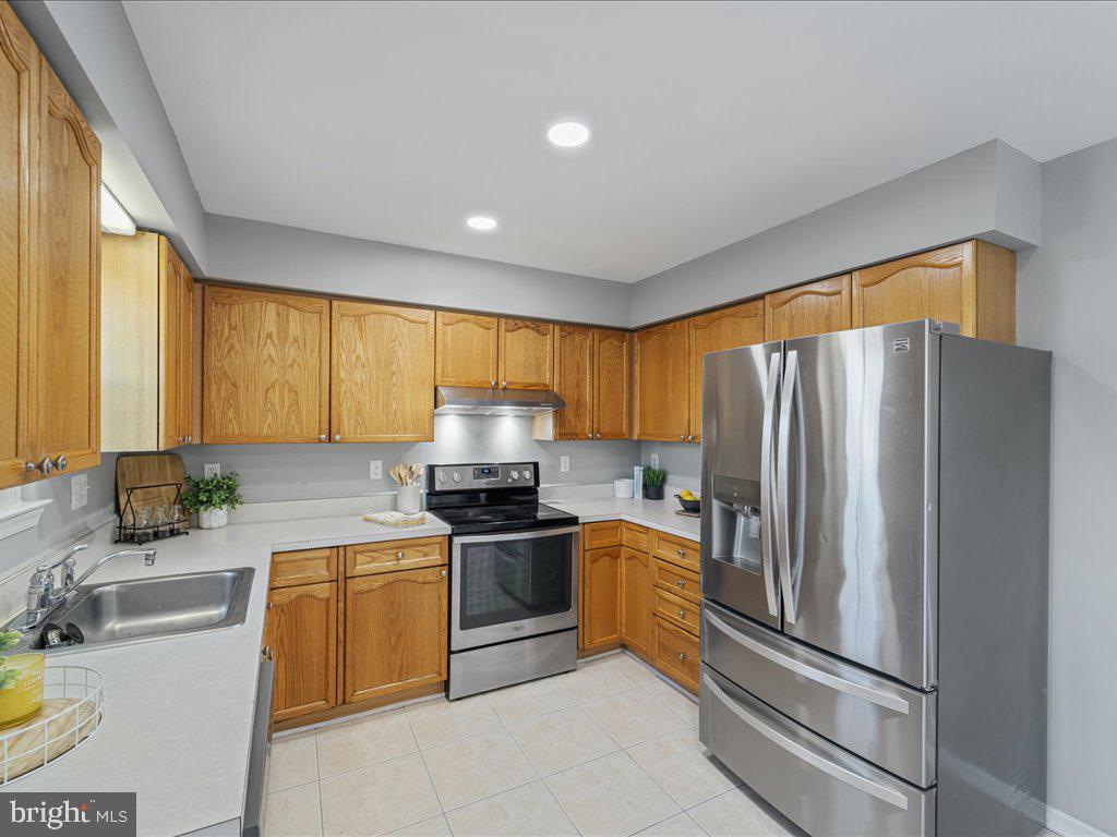 564 Radford Ter NE