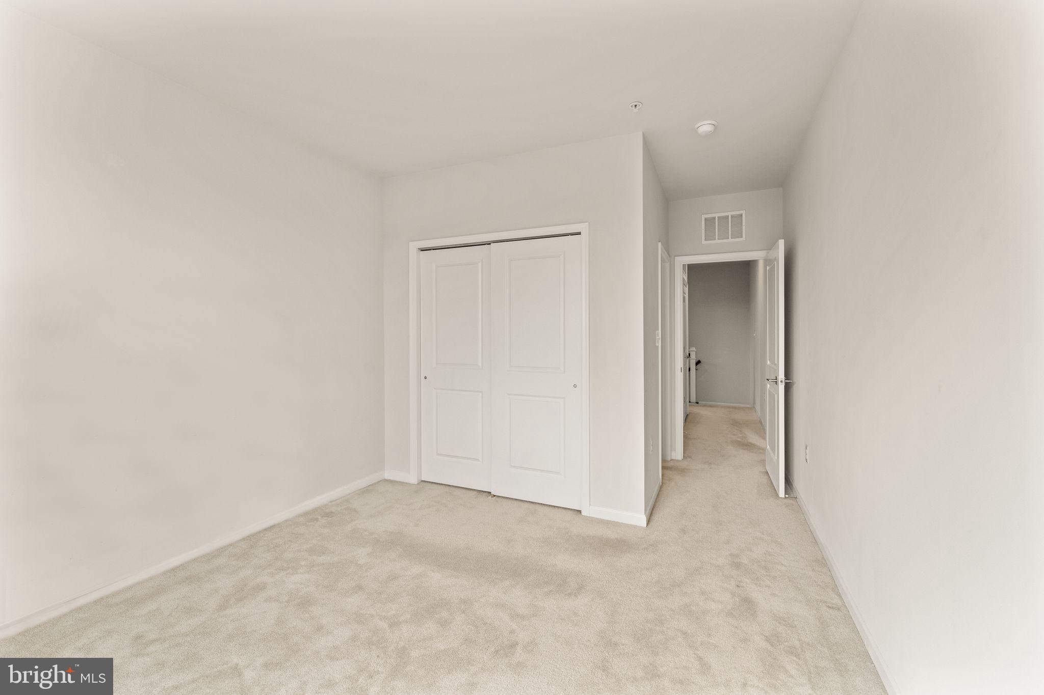 23245 Milltown Knoll Sq #104