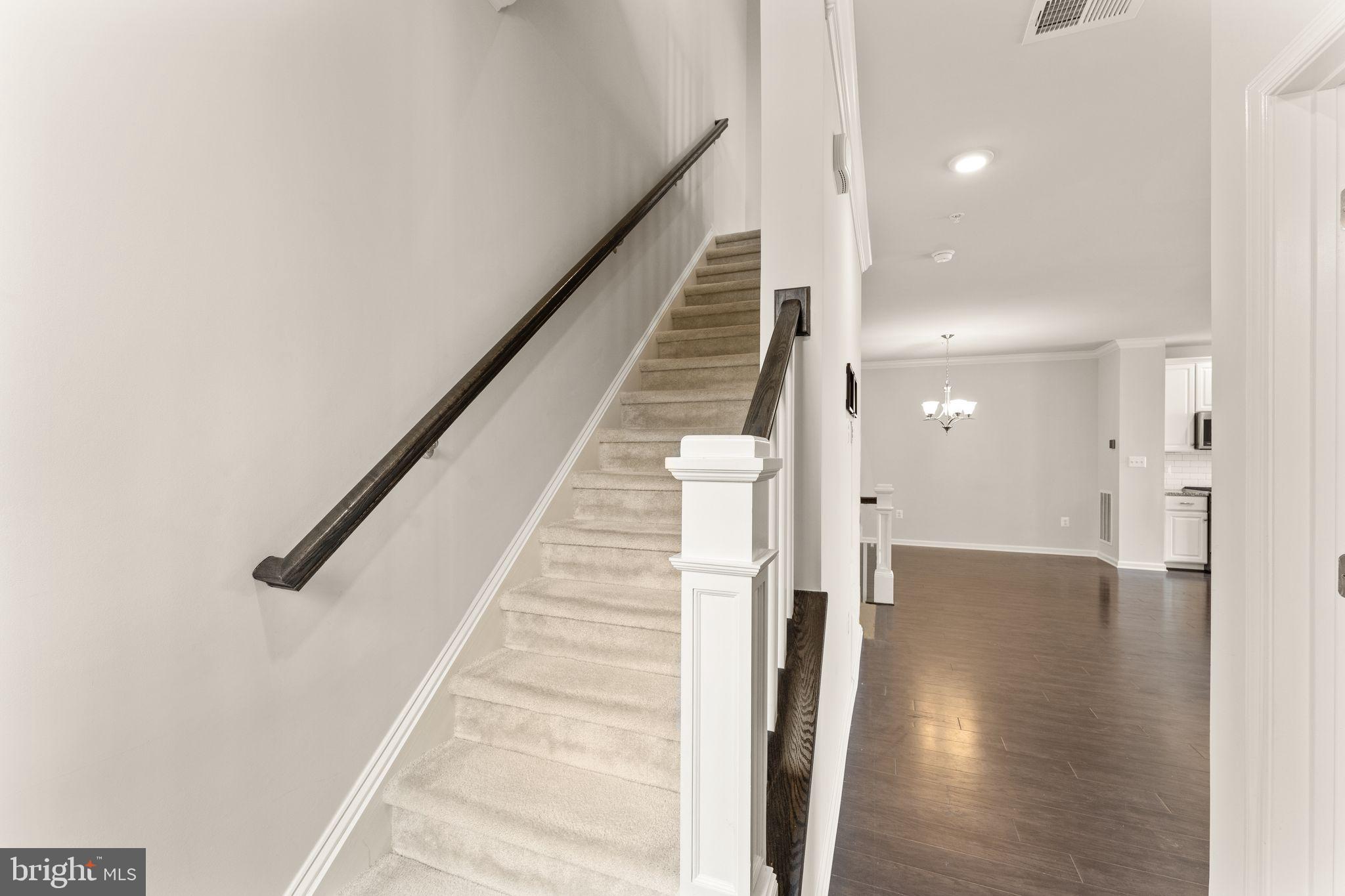 23245 Milltown Knoll Sq #104