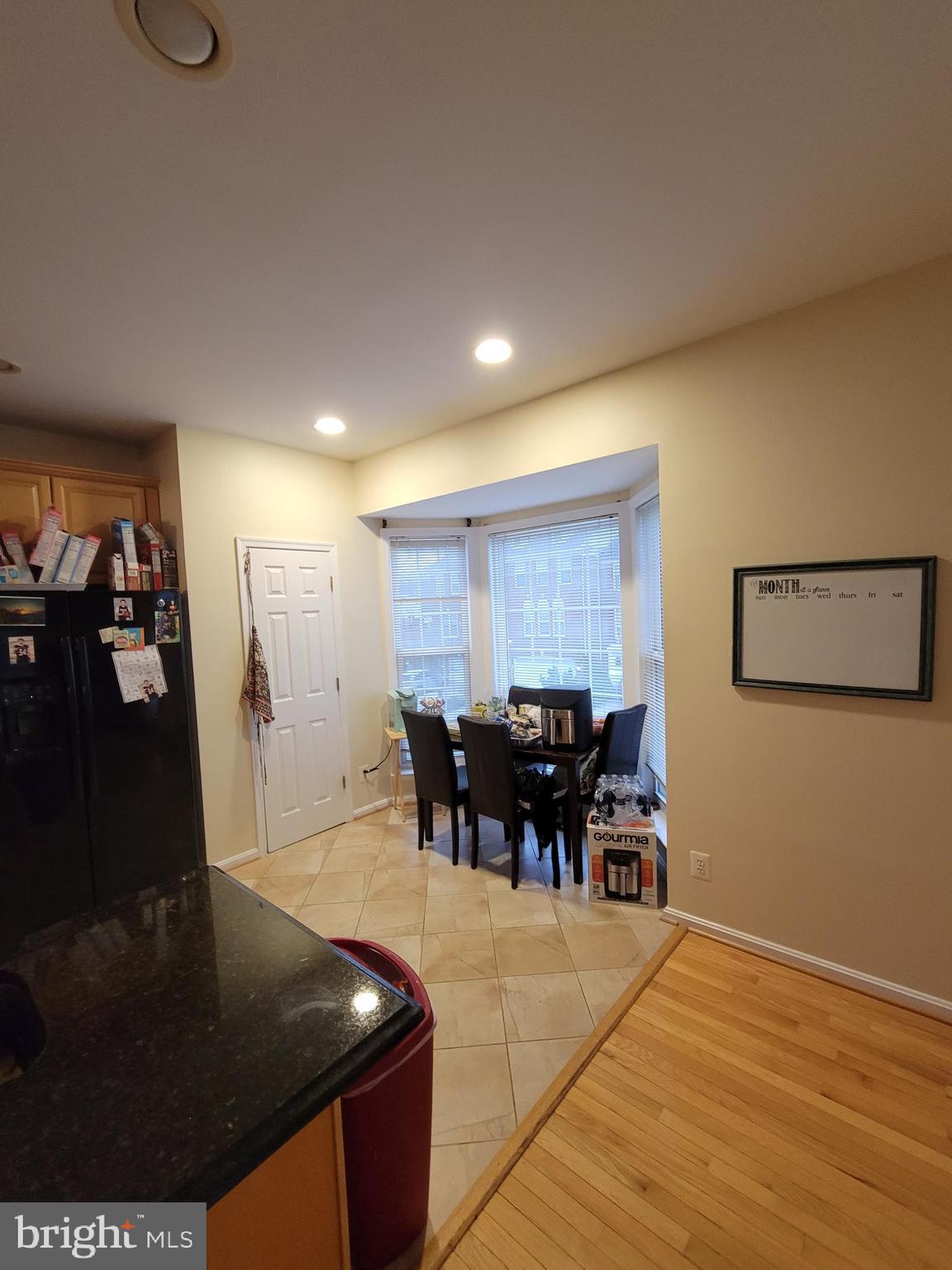 22671 Lamoreaux Landing Sq