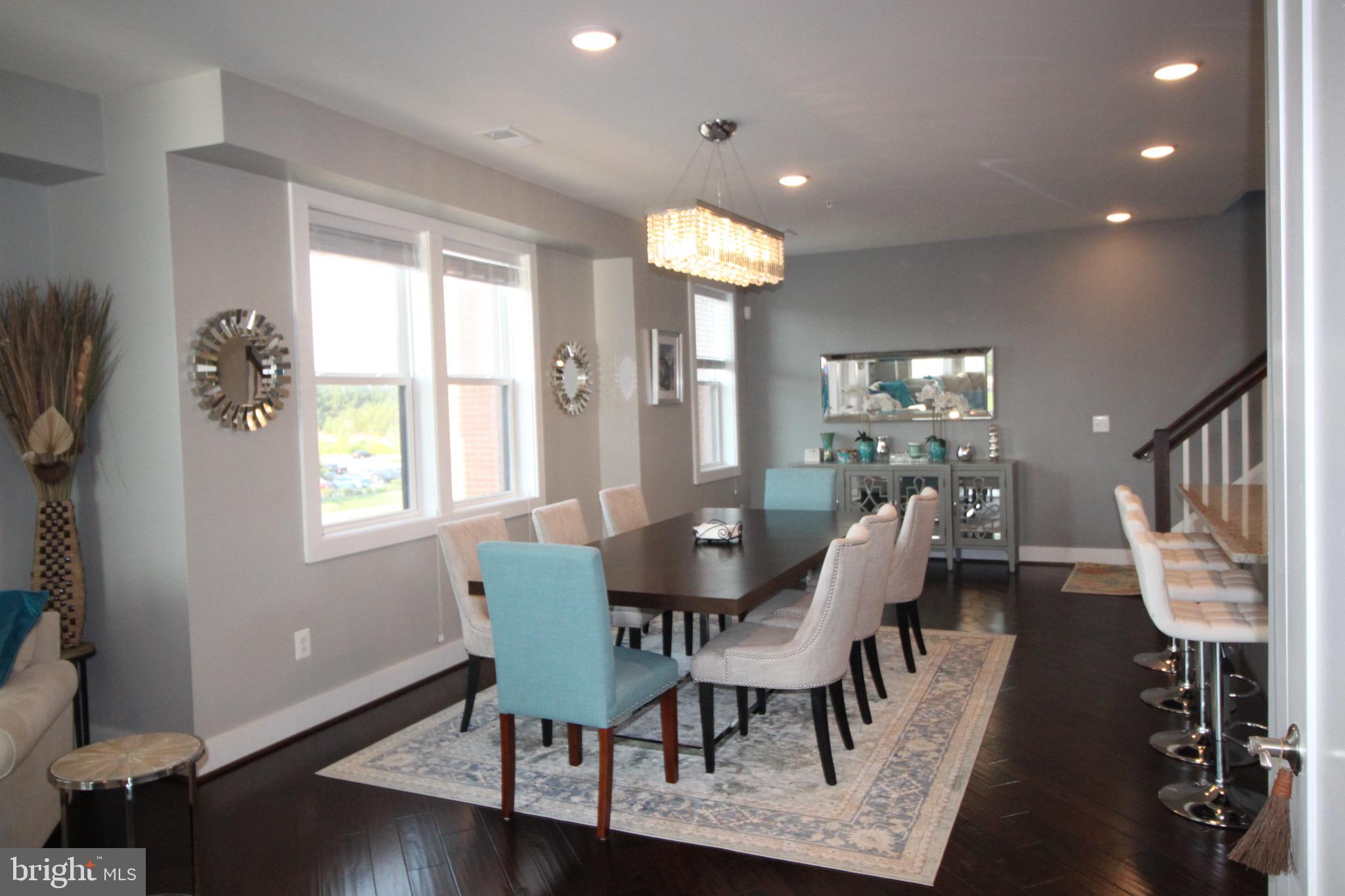 44738 Tiverton Sq