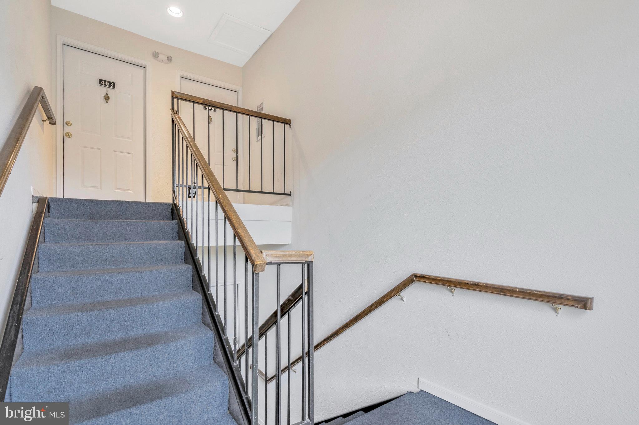 668 Gateway Dr SE #403