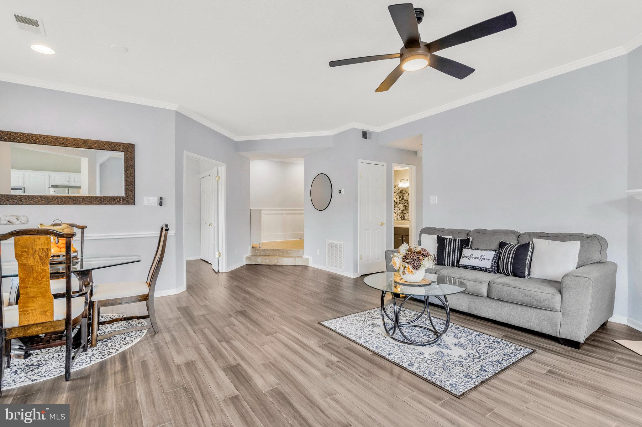 668 Gateway Dr SE #403