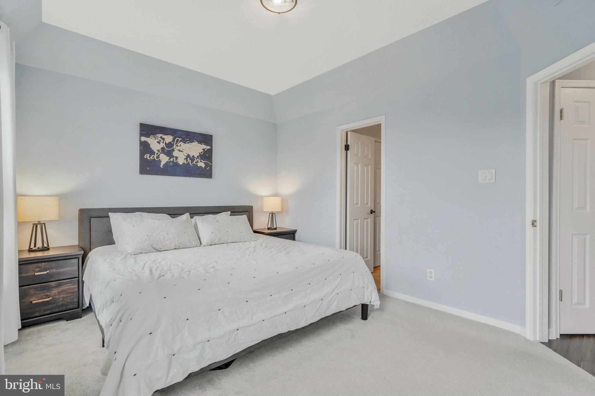 668 Gateway Dr SE #403