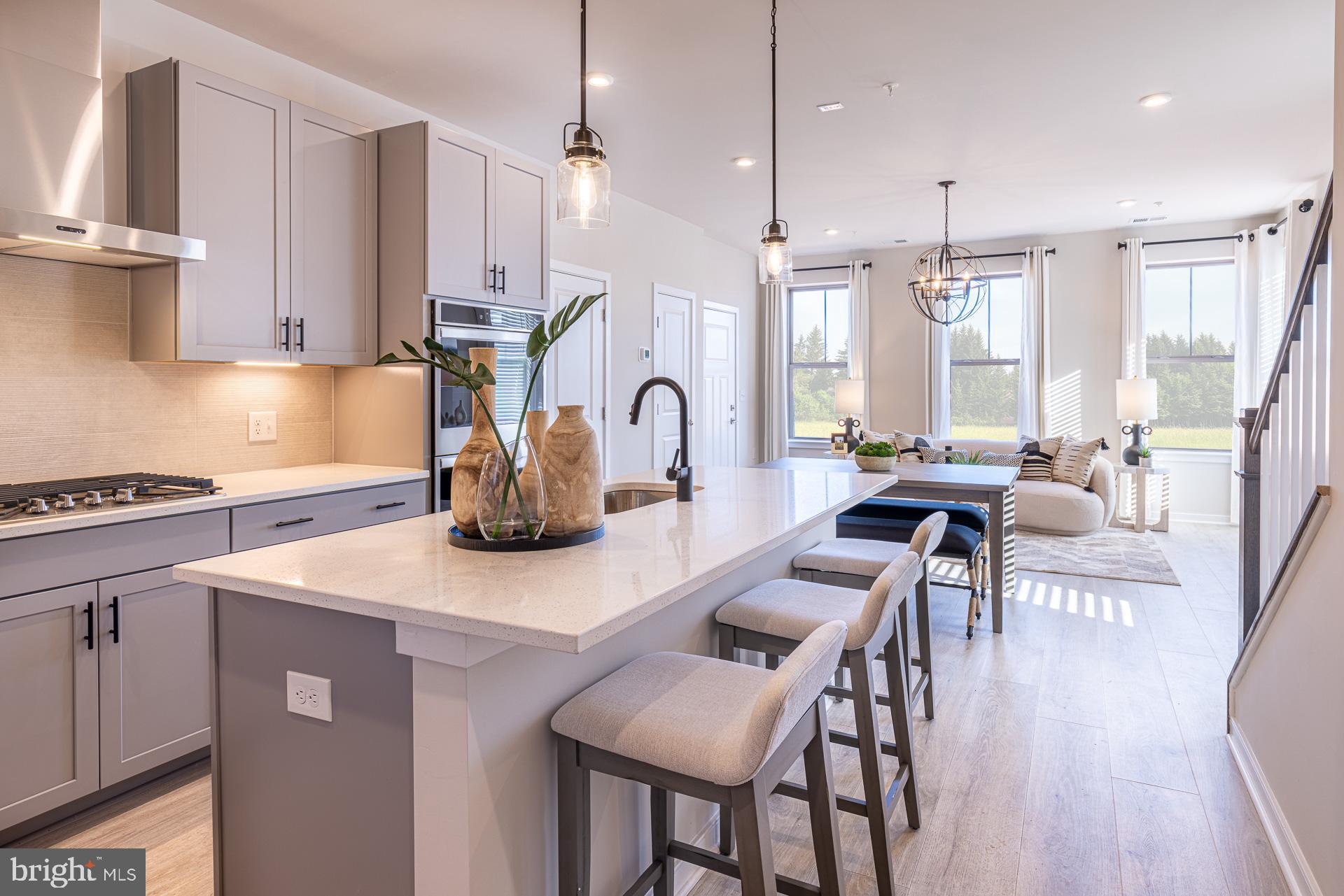20918 Bluebird Sq