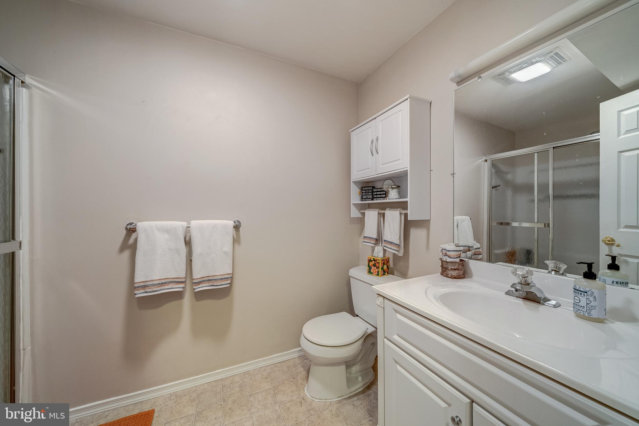 44128 Merrywood Ct