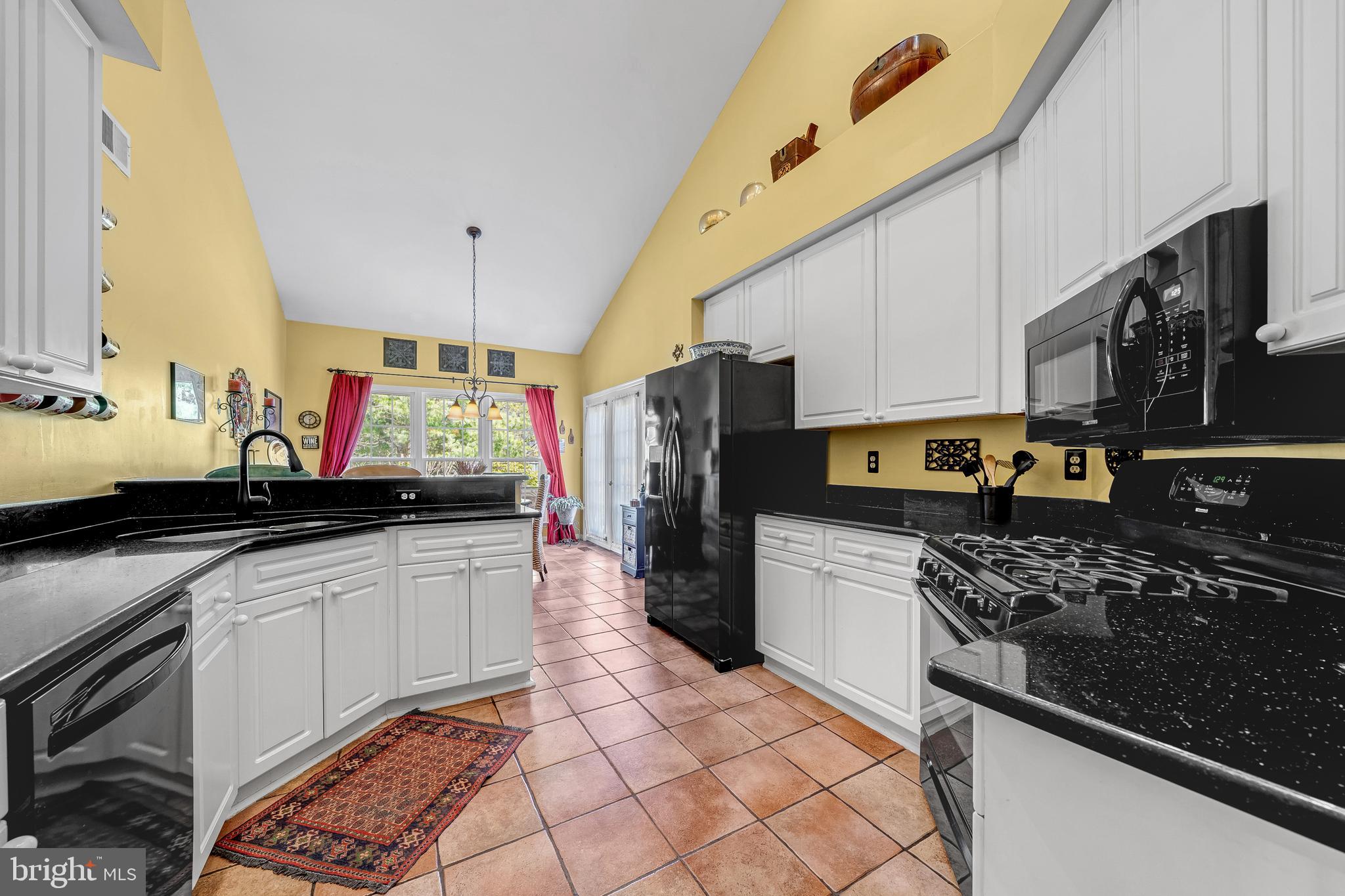 44128 Merrywood Ct