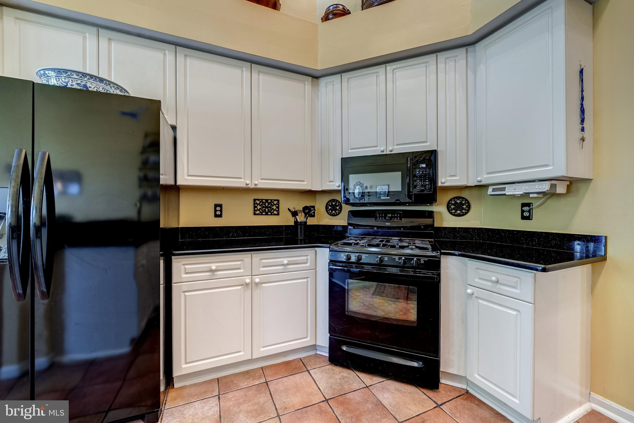 44128 Merrywood Ct