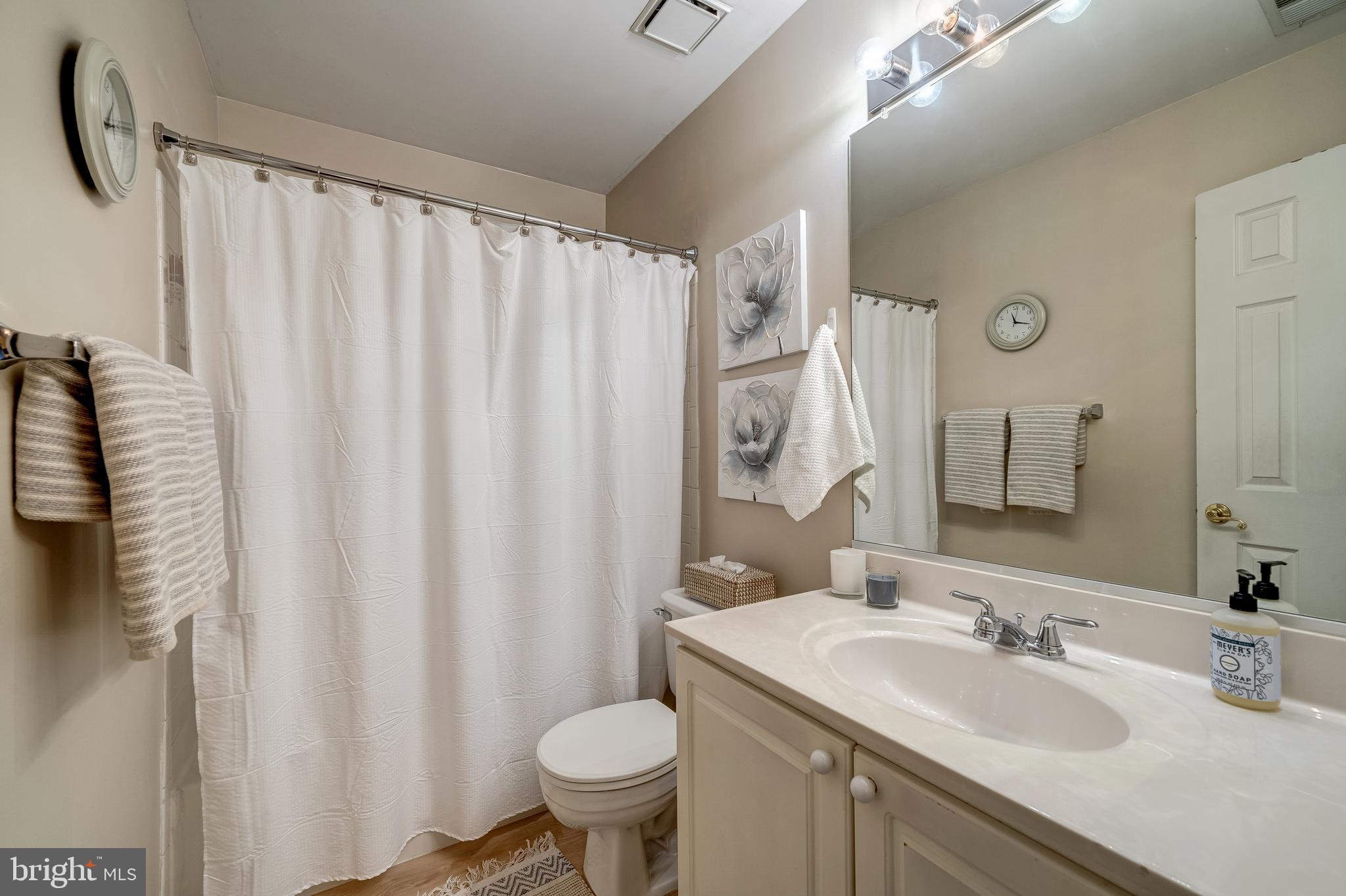 44128 Merrywood Ct