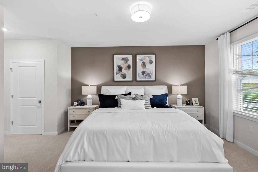 750 Mount Airy Ter NE #102