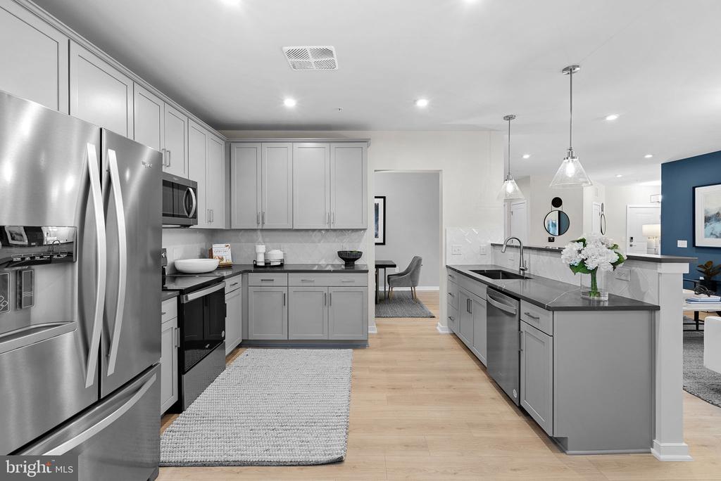 750 Mount Airy Ter NE #102