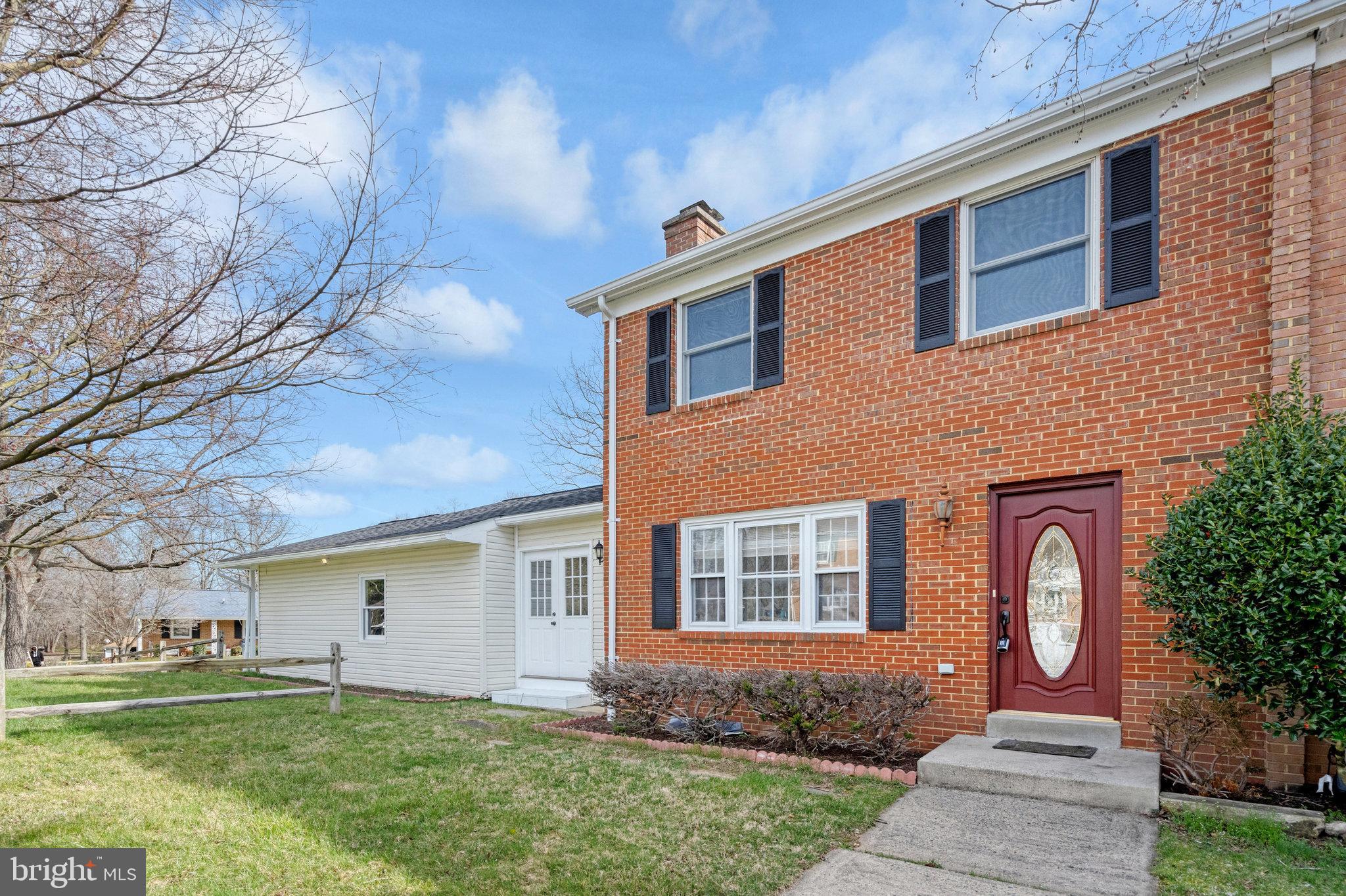 50 Sydnor St