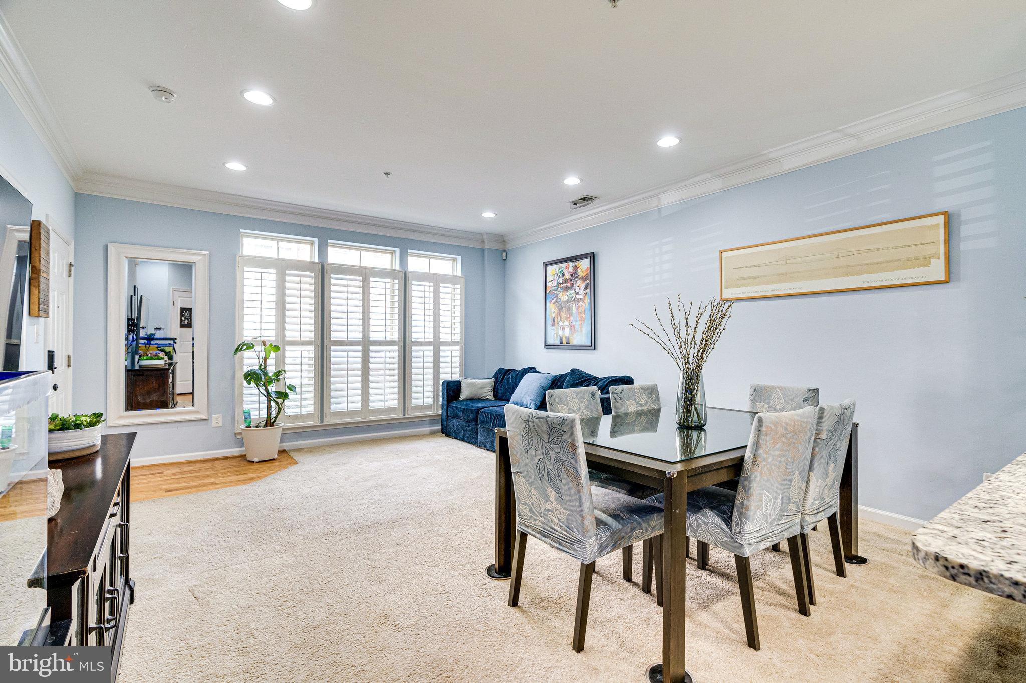 25292 Gray Poplar Ter